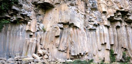 Detalle de una de las 3 colades de lava.
