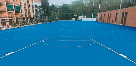 Badalona habilita una pista en el barrio de Sistrells