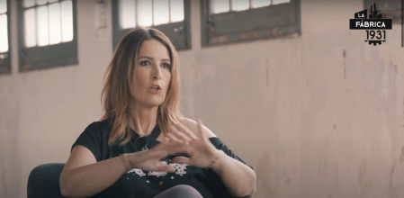 Laura Fa, en el programa 'La Fábrica' de Gabriel Rufián