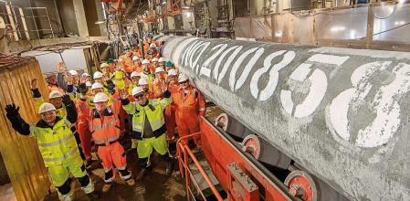 BORNHOLM (DINAMARCA), 10/09/2021.- El gasoducto ruso Nord Stream 2, un proyecto que costó casi 10.000 millones de euros y que duplicará el suministro anual de gas a Alemania a través del mar Báltico, quedó finalizado hoy pese a las sanciones que trataban de frenarlo, lo que permitirá en principio su puesta en marcha antes de finales de año. EFE/Nord Stream 2/Axel Schmidt/SÓLO USO EDITORIAL/SÓLO DISPONIBLE PARA ILUSTRAR LA NOTICIA QUE ACOMPAÑA (CRÉDITO OBLIGATORIO)