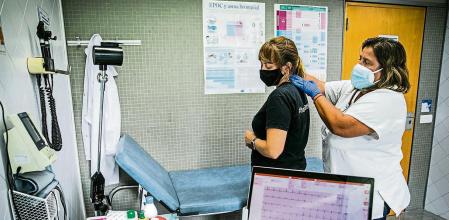 foto XAVIER CERVERA 23/09/2021 centro d asistencia primaria CAP Maragall (passeig maragall /carrer sant antoni maria claret ,barcelona) q vuelve a la normalidad poco a poco tras la pandemia por covid, y tras superar la quinta ola d coronavirus