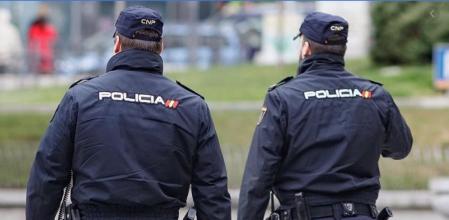 Imagen de recurso de dos agentes de la Policía Nacional.