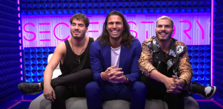 Los Gemeliers y Luca Onestini en el cubo.