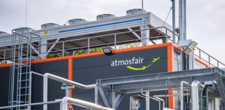 Este combustible libera la misma cantidad de CO2 eliminado durante su creación; por lo tanto, es neutro