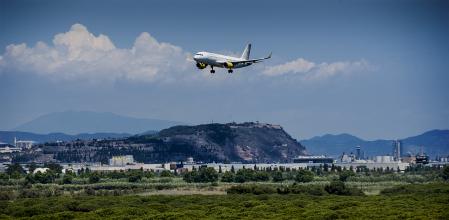 El aeropuerto de Barcelona está en el centro del debate por su posible ampliación