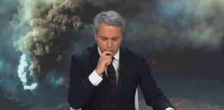 El ataque de tos que interrumpe a Vicente Vallés en pleno informativo