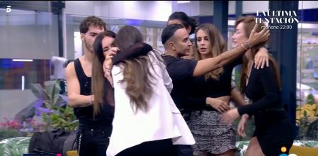 'Secret Story': Isabel Rábago se convierte en la salvada de la noche y conserva una semana más su plaza