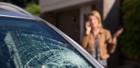 Uno de los imprevistos más comunes es la rotura de lunas.