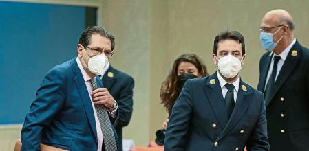 El candidato Enrique Arnaldo Alcubilla llega a comparecer ante la Comisión Consultiva de Nombramientos del Congreso de los Diputados para la elección de cuatro magistrados del Tribunal Constitucional, este martes.