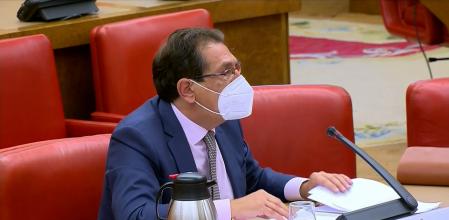 Enrique Arnaldo defiende su imparcialidad para el TC: 