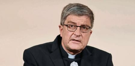FILE - In this Oct.5, 2021 file poto, Catholic Bishop Eric de Moulins-Beaufort, president of the Bishops' Conference of France (CEF), speaks during the publishing of a report by an independant commission into sexual abuse by church officials (Ciase) in Paris. Monsignor Eric de Moulins-Beaufort was received by the Interior Minister Gerald Darmanin Tuesday Oct.12, 2021 after Moulins-Beaufort said last week that secrets shared in the confessional are above the law, as the country reels from new revelations of large-scale child sex abuse within the Catholic Church. (Thomas Coex, Pool via AP, File)