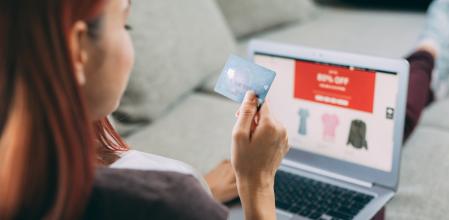 Ofertas de moda anticipadas al Black Friday en Amazon.