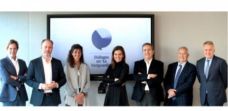 Optimismo ante el futuro. Los participantes en los Diálogos en ‘Guyana Guardian’ coincidieron en la confianza ante el futuro económico