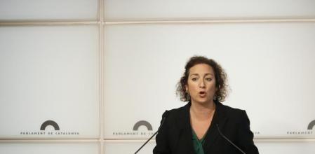 La portavoz del PSC-Units, Alícia Romero, durante la rueda de prensa.