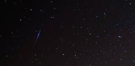Lluvia de estrellas Leónidas.