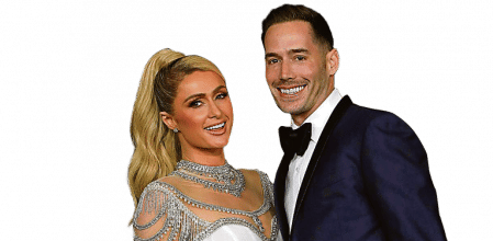 Los Angeles (United States), 06/11/2021.- US actress Paris Hilton (L) and her fiancé Carter Reum (R) arrive for the 2021 LACMA Art + Film Gala at the Los Angeles County Museum of Art in Los Angeles, California, USA, 06 November 2021. (Estados Unidos) EFE/EPA/NINA PROMMER