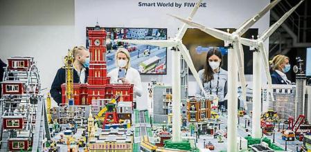 17 - 11 - 2021 / Barcelona / Salon Smart City / robot para ayudar a gente mayor / Foto: Llibert Teixidó