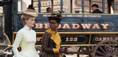 Louisa Jacobson, la hija menor de Meryl Streep, y Denee Benton, conocida por 'Hamilton'.