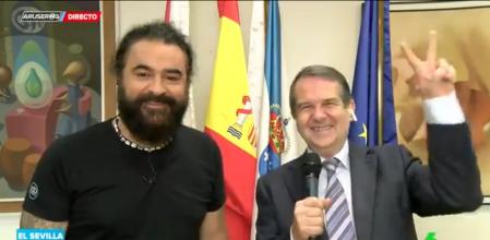 Abel Caballero, alcalde de Vigo revelaba el gran negocio de las luces de Navidad.