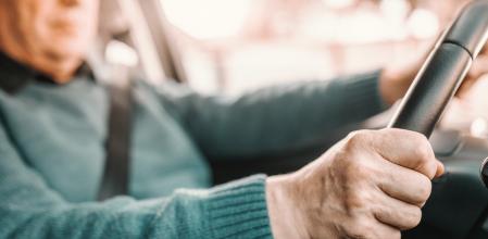 Para encontrar un seguro a buen precio para las personas mayores hay que comparar todas las ofertas del mercado