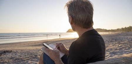 Escribir un diario ayuda al autodesarrollo, a tomar decisiones y a solucionar los conflictos de manera más rápida.