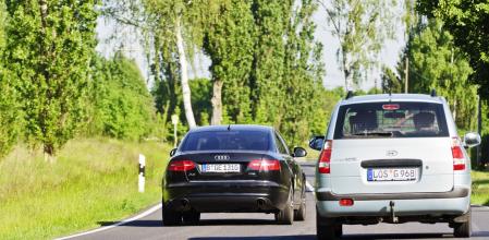 La nueva normativa suprime la posibilidad de rebasar en 20 km/h los límites de velocidad al realizar un adelantamiento&nbsp;
