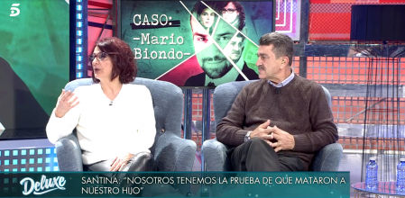 Los padres de Mario Biondo arremeten contra Raquel Sánchez Silva en ‘Sábado Deluxe’: ''Oculta algo''