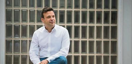 El millonario español José Elías revela el truco infalible para hacer un negocio y que no te la cuelen