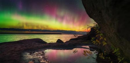 «Aurora Sherbet in the Apostles», en Bayfield, Wisconsin, Estados Unidos .