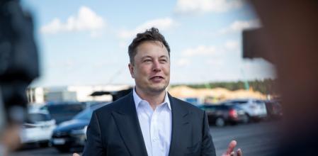 Musk quiere mejorar la vida de personas con lesiones en la médula espinal