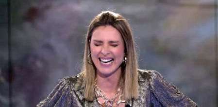 Momento del ataque de risa en pleno directo