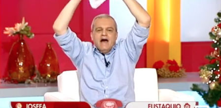 La llamada de un anciano buscando pareja descoloca a Ramón García en directo