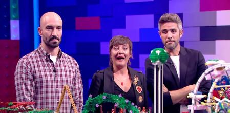 Eva Hache y el ingeniero y diseñador Pablo González forma el duro jurado de 'LEGO Masters'