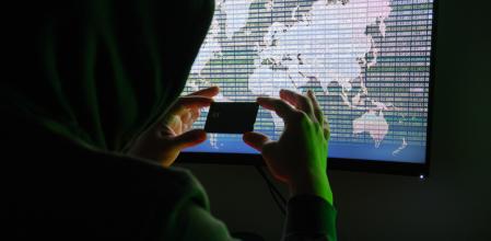 Fútbol ¿gratis? Los peligros de ver los partidos de LaLiga online de forma ilícita