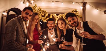 Fiesta de Nochevieja en casa.