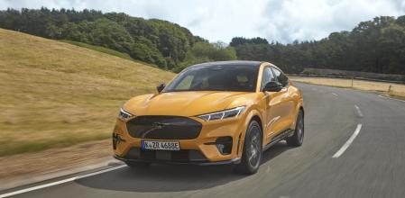 Este eléctrico puede acelerar de 0 a 100 km/h en solo 3,7 segundos