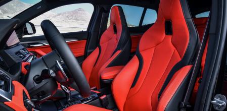 El interior del BMW X2 M35i transmite el espíritu deportivo del modelo alemán 
