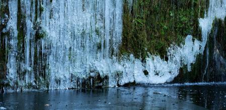 El espectáculo de las estalactitas en la Riera de Sorreigs.