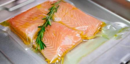 Envasar al vacío alarga la vida de los alimentos