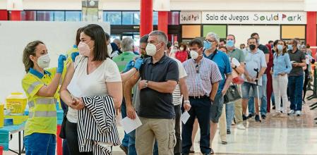 Administración de la vacuna contra la Covid-19 en Cartagena (Murcia) AYUNTAMIENTO DE CARTAGENA (Foto de ARCHIVO) 24/05/2021