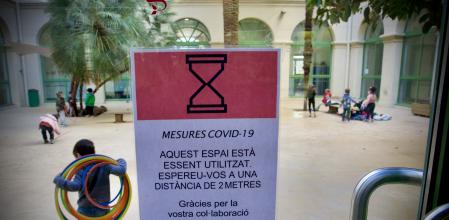 Las escuelas catalanas tienen en estos momentos 120.000 personas confinadas entre alumnos y personal