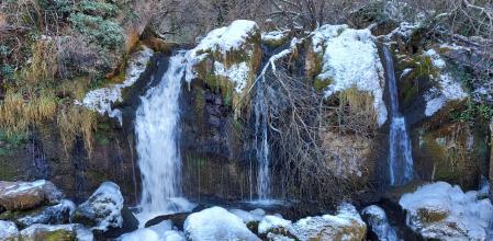 El río Bastareny helado, cerca de Bagà.