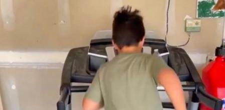 Una madre obliga a dar 12.000 pasos a sus hijos si quieren jugar con la consola