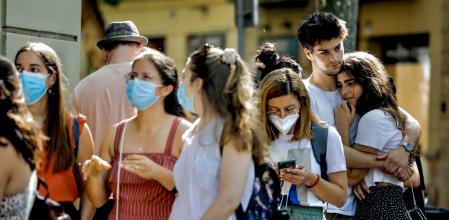 vacunaicon adolescentes