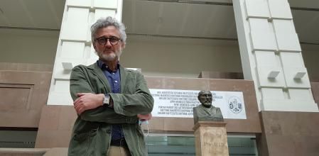 Rafael Tabares durante la entrevista