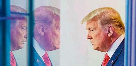 (FILES) In this file photo taken on November 24, 2020 US President Donald Trump arrives to deliver remarks on the stock market during an unscheduled appearance in the Brady Briefing Room of the White House in Washington, DC. - Former president Donald Trump on January 4, 2011 called off a planned press conference to mark one year since the January 6 storming of the US Capitol. Trump said in a statement he was cancelling the event at his Mar-a-Lago resort in Florida 