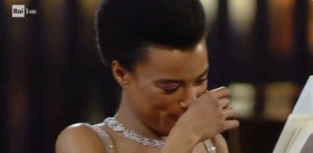 El emotivo mensaje contra el racismo de Lorena Cesarini en el Festival de San Remo