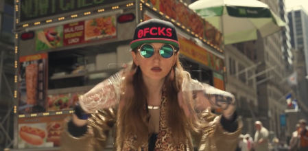 El nombre artístico de Heather Morgan es Razzelkhan.