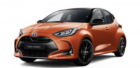 El Toyota Yaris tiene una motorización híbrida de 116 caballos y disfruta de la etiqueta ECO de la DGT