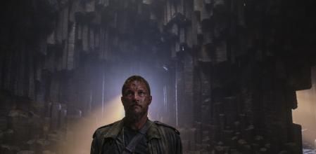 El rigor de la puesta en escena y la perfección técnica son el valor añadido de la serie